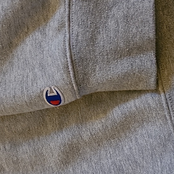 Champion Hoodie, Men's Size L - Picture 6 of 6